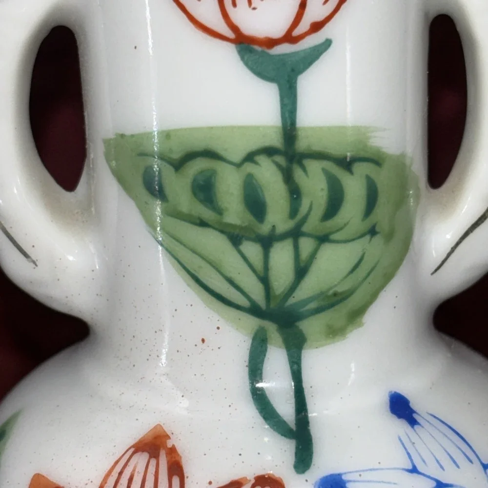 Vintage Japanese Buddhist Altar Lotus Flower Bud Vase Hand Painted Made In Japan